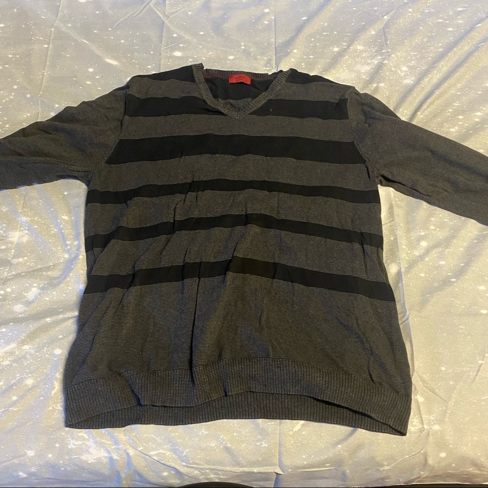Alfani black and grey stripped thin sweater